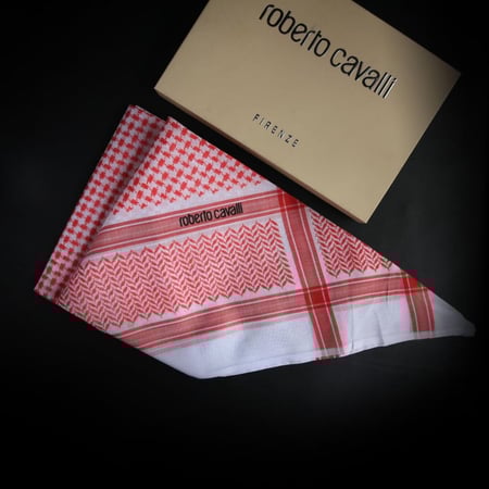 شماغ روبرتو كافالي