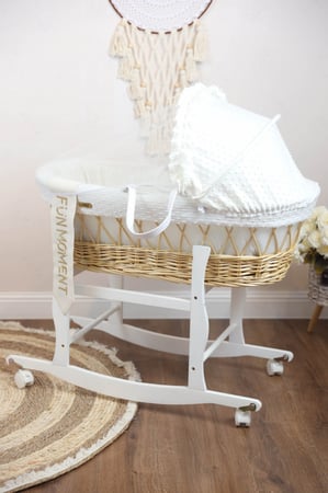 مهد مواليد (سلة موسى) لون سكري  + قاعدة