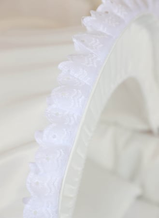 مهد مواليد سلة موسى للاطفال مع ناموسية مع حامل بعجلات ابيض