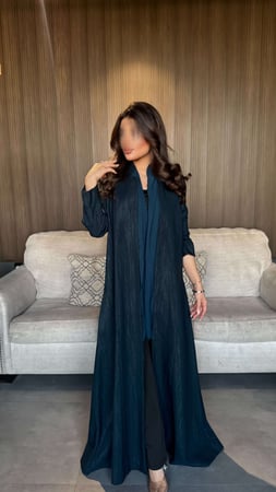 بليزر قماش كريب لمعه لون تركواز جديد