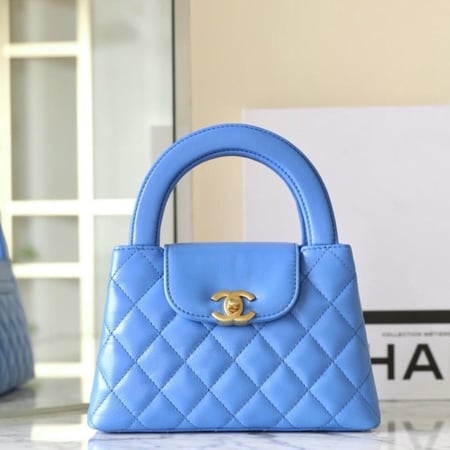 Chanel small kelly bag