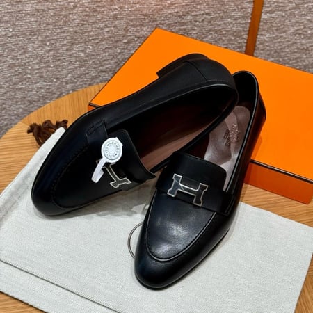 Paris loafer