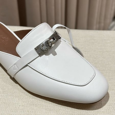 Hermès White Mules Brown Sole phw