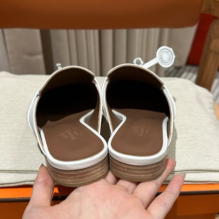 Hermès White Mules Brown Sole phw