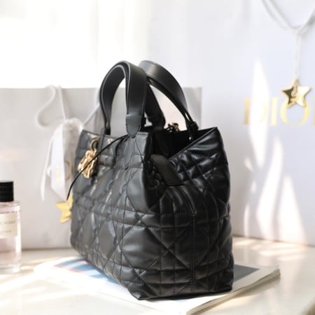 Medium Dior Toujours Bag 28.5cm