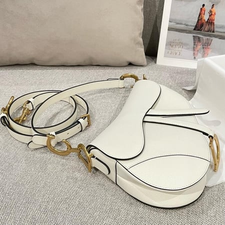 Small saddle calfskin