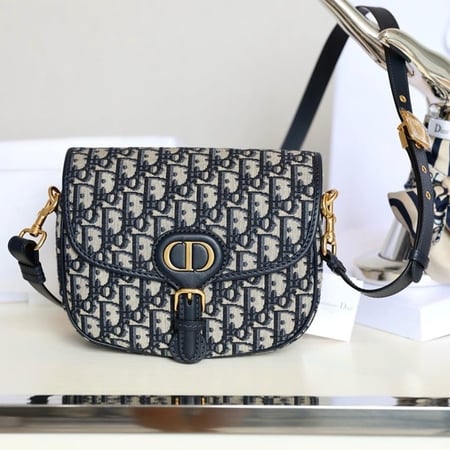 MEDIUM DIOR BOBBY BAG