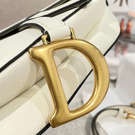 Small saddle calfskin