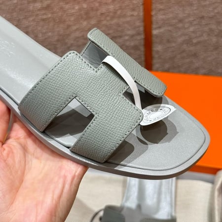 Hermès Oran epsom Sandals