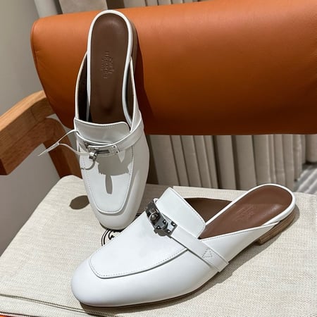 Hermès White Mules Brown Sole phw