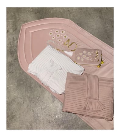 طقم رجالي و نسائي