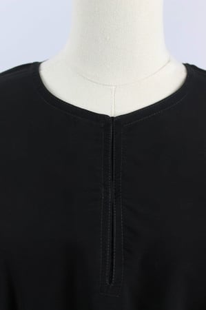 عباية مَارِيا [كتف]