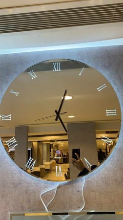 مراية ليد صيني ORIENT STANDARD دائري 70*70 سم مع ساعة