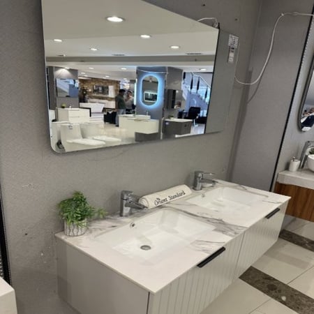 مغسلة دولاب خشب حوضين أبيض 120 سم