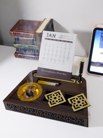 تقويم للسنة الجديدة 2025