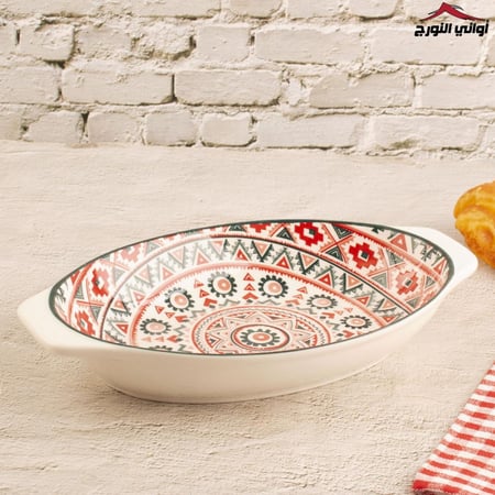صحن بيضاوي زخرفة أحمر