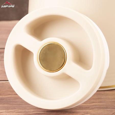 طقم ترامس لينا بيد خشب بيج