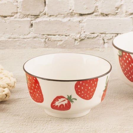 بادية رسمة فراولة