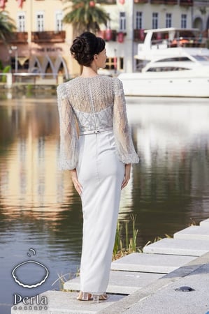 فستان كريب بأكمام بف شك كامل مع حزام جلد مزين بالكريستال