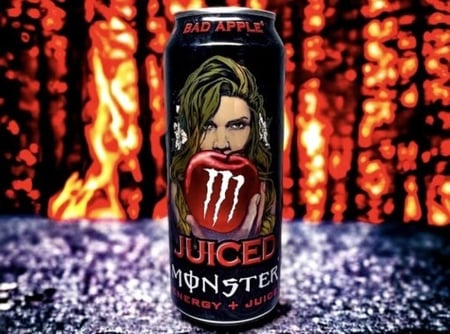 مشروب الطاقة مونستر جوس بد ابل نكهة تفاح 500 مل