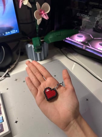 ميدالية قلب ماينكرافت