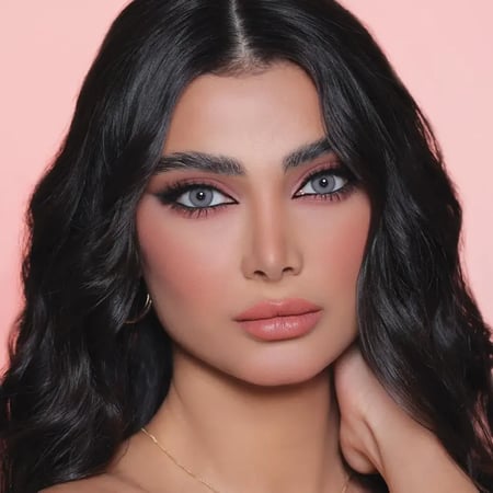 عدسات ملونة من ثري دي كالرز - دوف