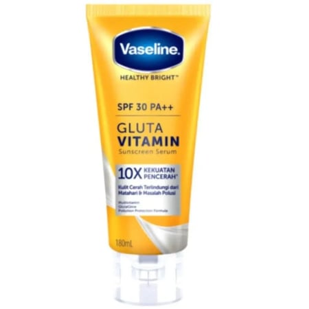 فازلين مصل واقي من الشمس بعامل حماية من الشمس SPF30 PA++ وجلوتا فيتامين - 180مل