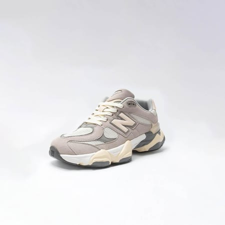 نيو بالانس رمادي فاتح رجالي