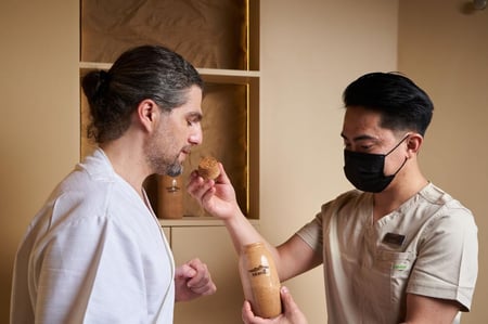 مساج الاعشاب 70 دقيقة