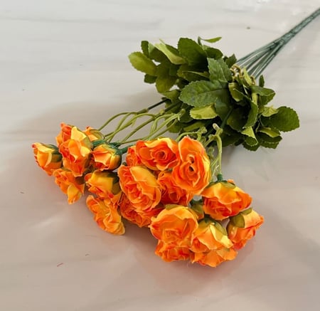 ربطة ورد رقم ( 20 )