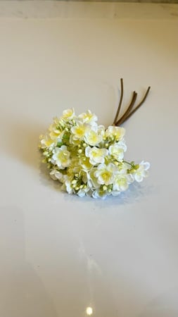 ربطة ورد رقم ( 8 )