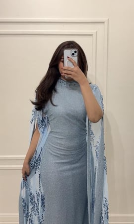 فستان استرتش بوشاح مزدوج بالترتر