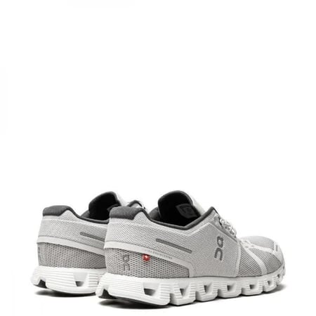 On cloud 5 in Glacier & White