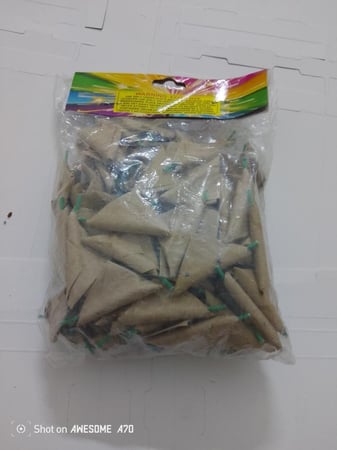 سمبوسة - اصلي - السعر 3 حبات