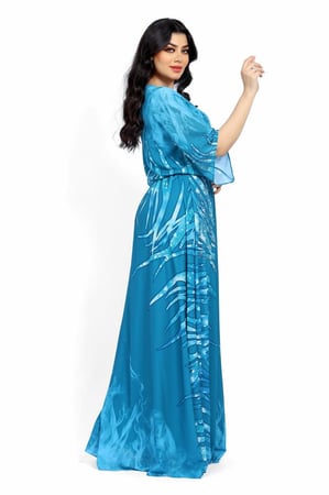 فستان سهرة طويل لؤلؤ بكريستالات لامعه