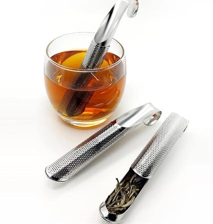 مصفاة شاي من الستانلس ستيل بتصميم عملي