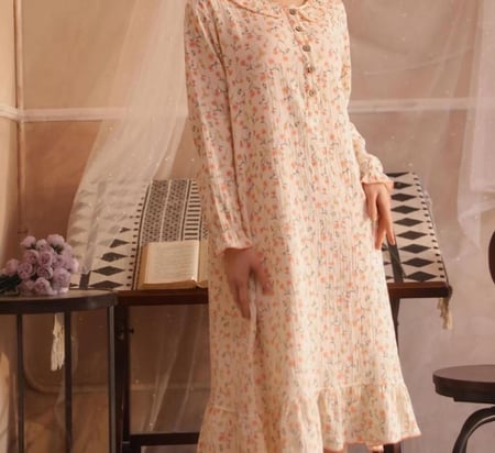 قميص طويل الأكمام