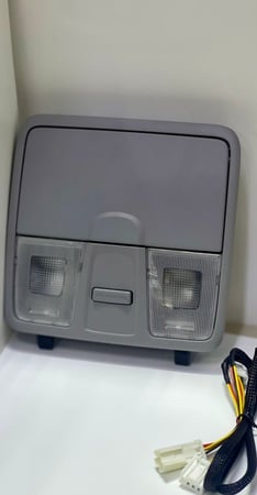 لمبة سقف هيونداي 2016-2012