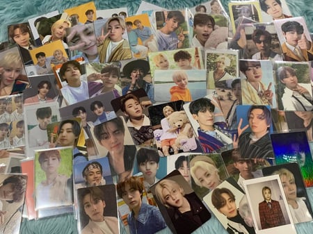 فوتوكارد كيبوب عشوائي بالحبة Kpop Random Photocard