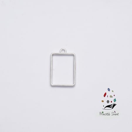 806 - تعليقة شكل مستطيل صغير لون فضي ( 10 ) قطع - جملة