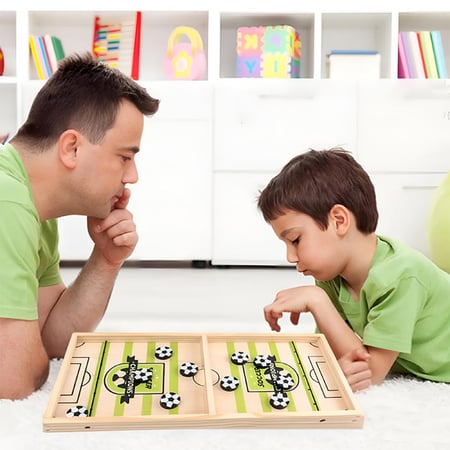 لعبة هوكي خشبية