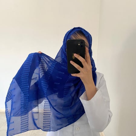 طرحة ليانا شيفون لون نيلي