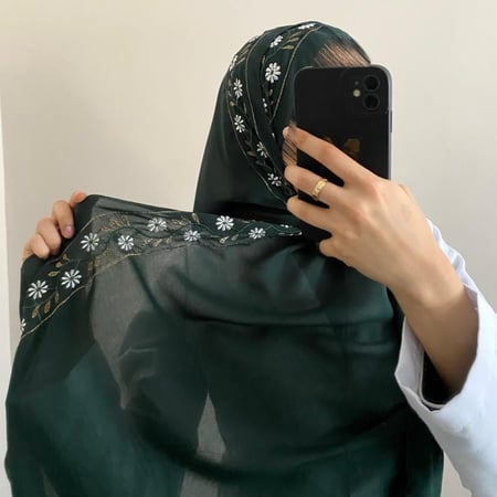 طرحة حسناء - ليزر - لون زيتي