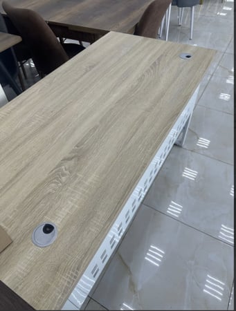 مكتب 120و140و160 سم عدة الوان