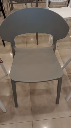 كرسي فايبر عدة ألوان