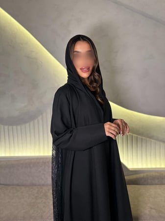 عبايه دانتيل