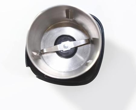 مطحنة قهوة كهربائية ساتشي 150 واط – طحن سريع ونكهة طازجة في كل فنجان