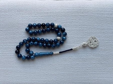 سبحة بكلايت مزينة بخيوط الفضة الخالصة