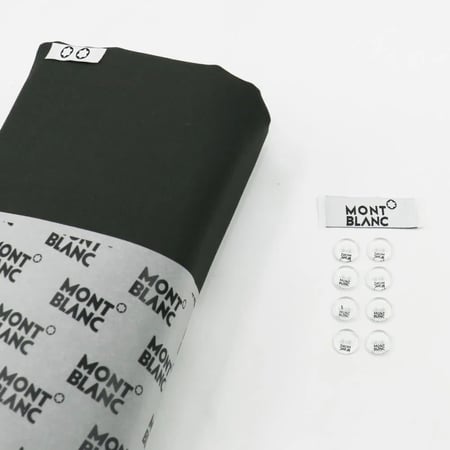 قماش شتوي رجالي زيتي ماركة مونت بلانك بتغليف فاخر و ملحقات القماش