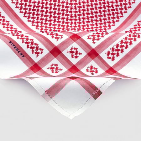 شماغ جفنشي احمر